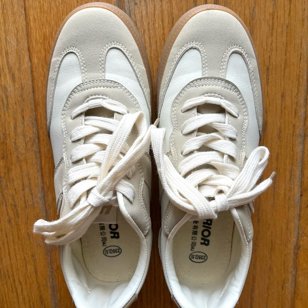 Like New Warrior Sneakers Women's 6.5/37